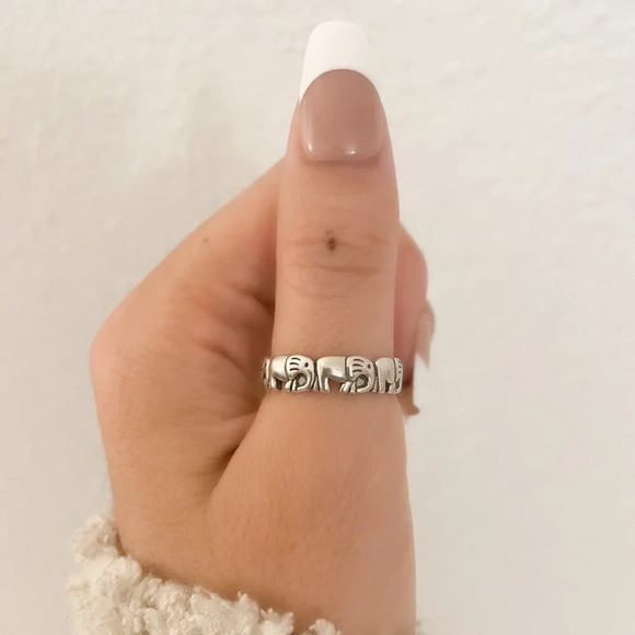 925 Sterling Silver Elephant Ring Stackable Ring Band Minimalist Ring - Picture 9 of 10